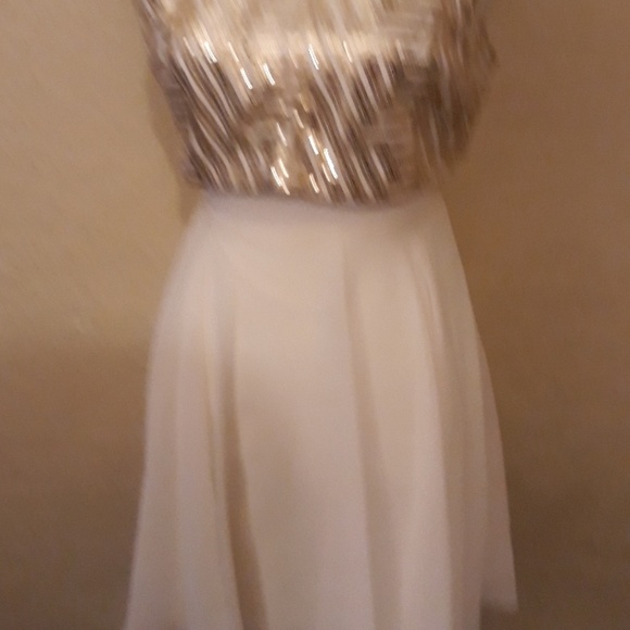 Speechless sparkly dress Size 3 - Picture 3 of 7